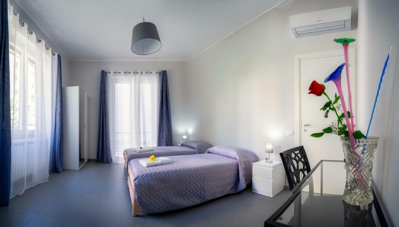 Bed and Breakfast Damè Salerno Esterno foto